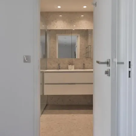 Apartment 3-br 3 Minutes To The Croisette