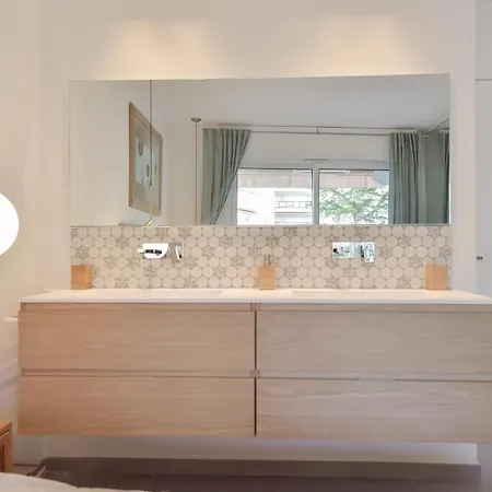 3-br 3 Minutes To The Croisette Cannes